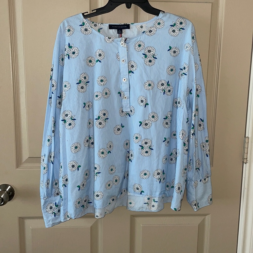 Tommy Hilfiger blouse